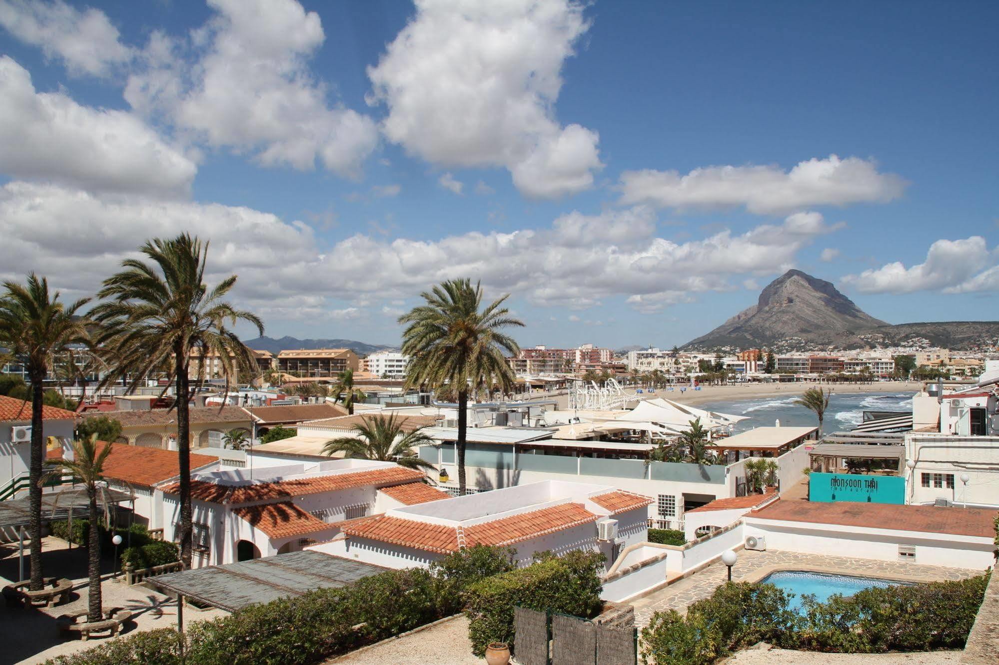 Bungalows El Arenal Hotel ฮาเวอา ภายนอก รูปภาพ