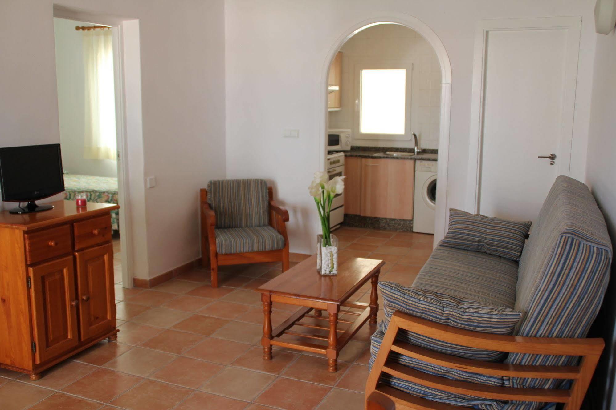 Bungalows El Arenal Hotel ฮาเวอา ภายนอก รูปภาพ