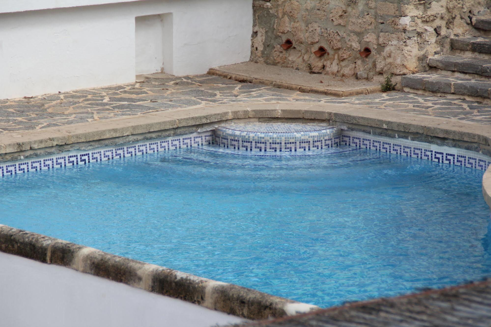 Bungalows El Arenal Hotel ฮาเวอา ภายนอก รูปภาพ